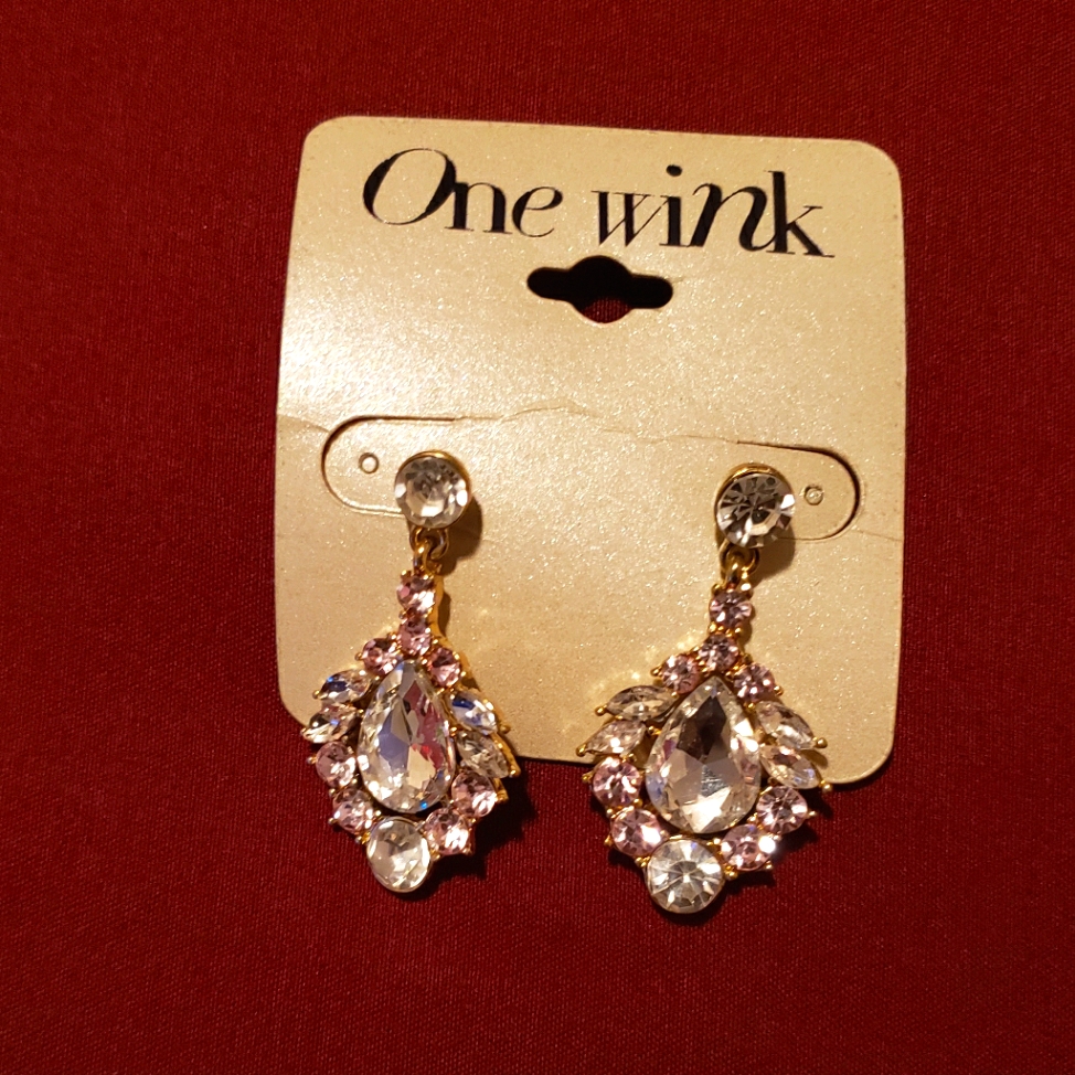 Fashion Rhinestone Teardrop Earrings